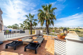 Stunning 2 bedroom townhouse - CE33LT